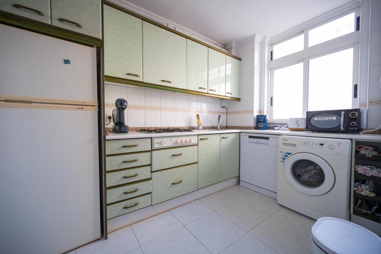 Beautiful 2 Bedroom In Parque Loix 3 Minutes Walk To The Beach Benidorm Extérieur photo