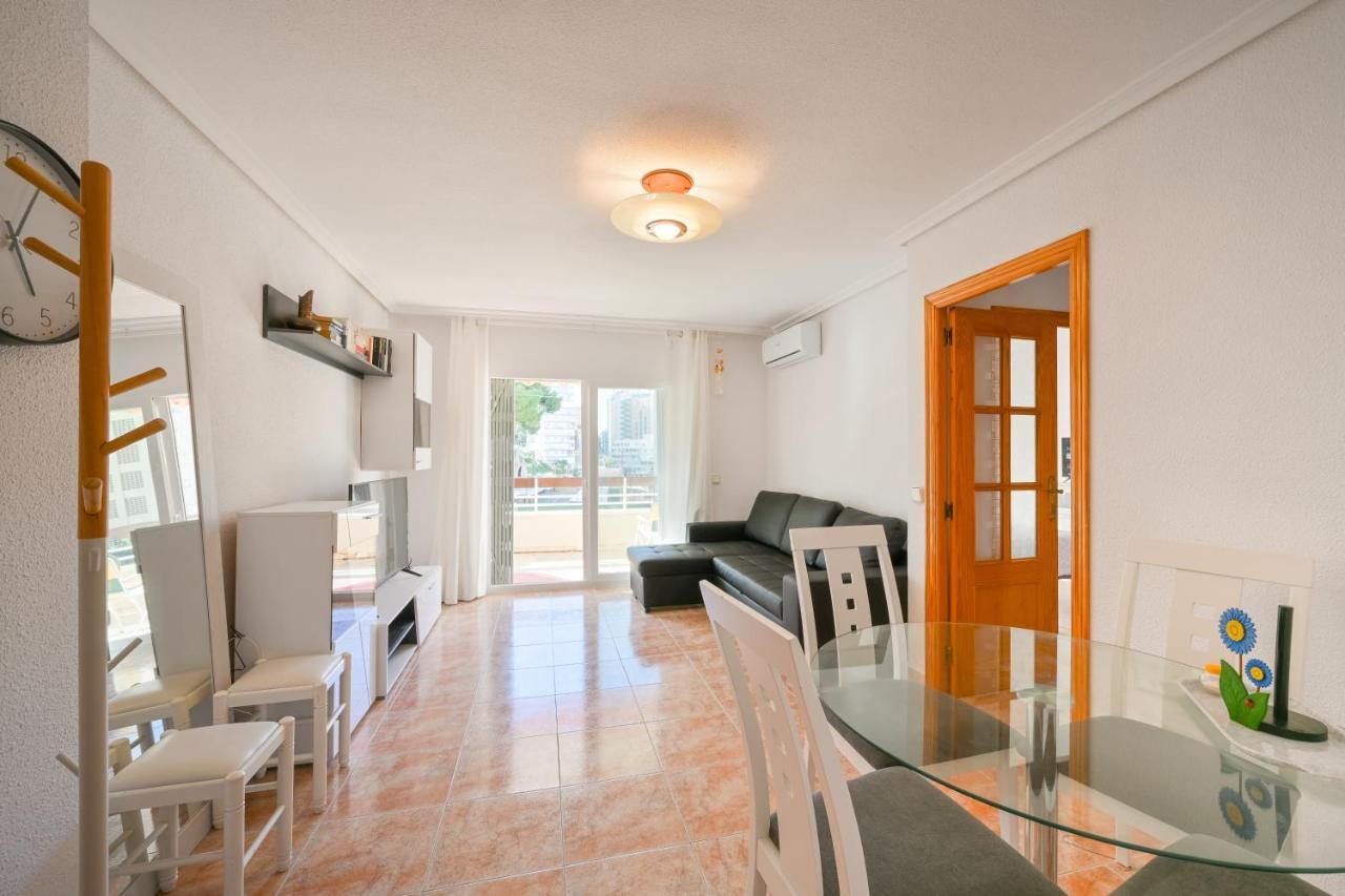 Beautiful 2 Bedroom In Parque Loix 3 Minutes Walk To The Beach Benidorm Extérieur photo