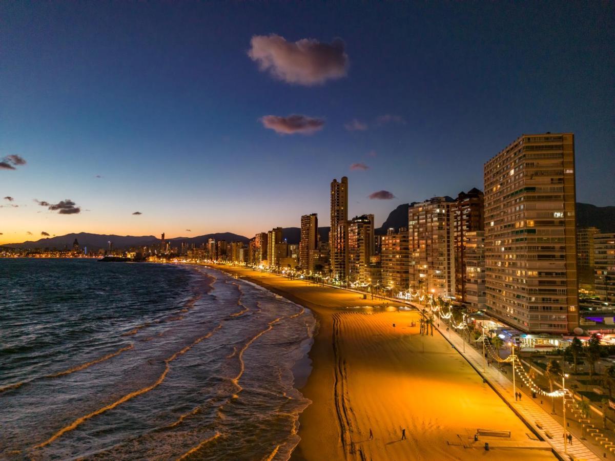 Beautiful 2 Bedroom In Parque Loix 3 Minutes Walk To The Beach Benidorm Extérieur photo