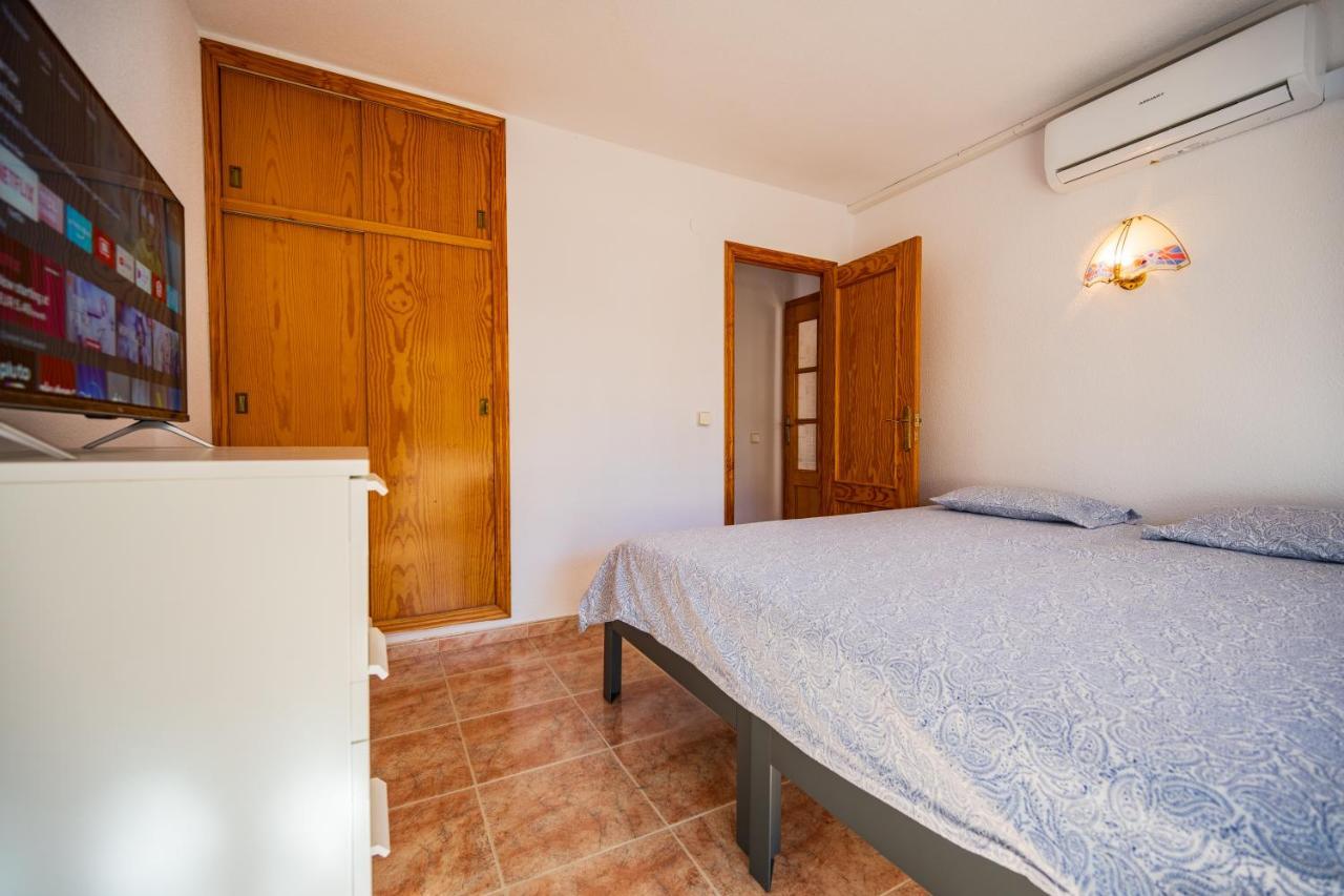 Beautiful 2 Bedroom In Parque Loix 3 Minutes Walk To The Beach Benidorm Extérieur photo